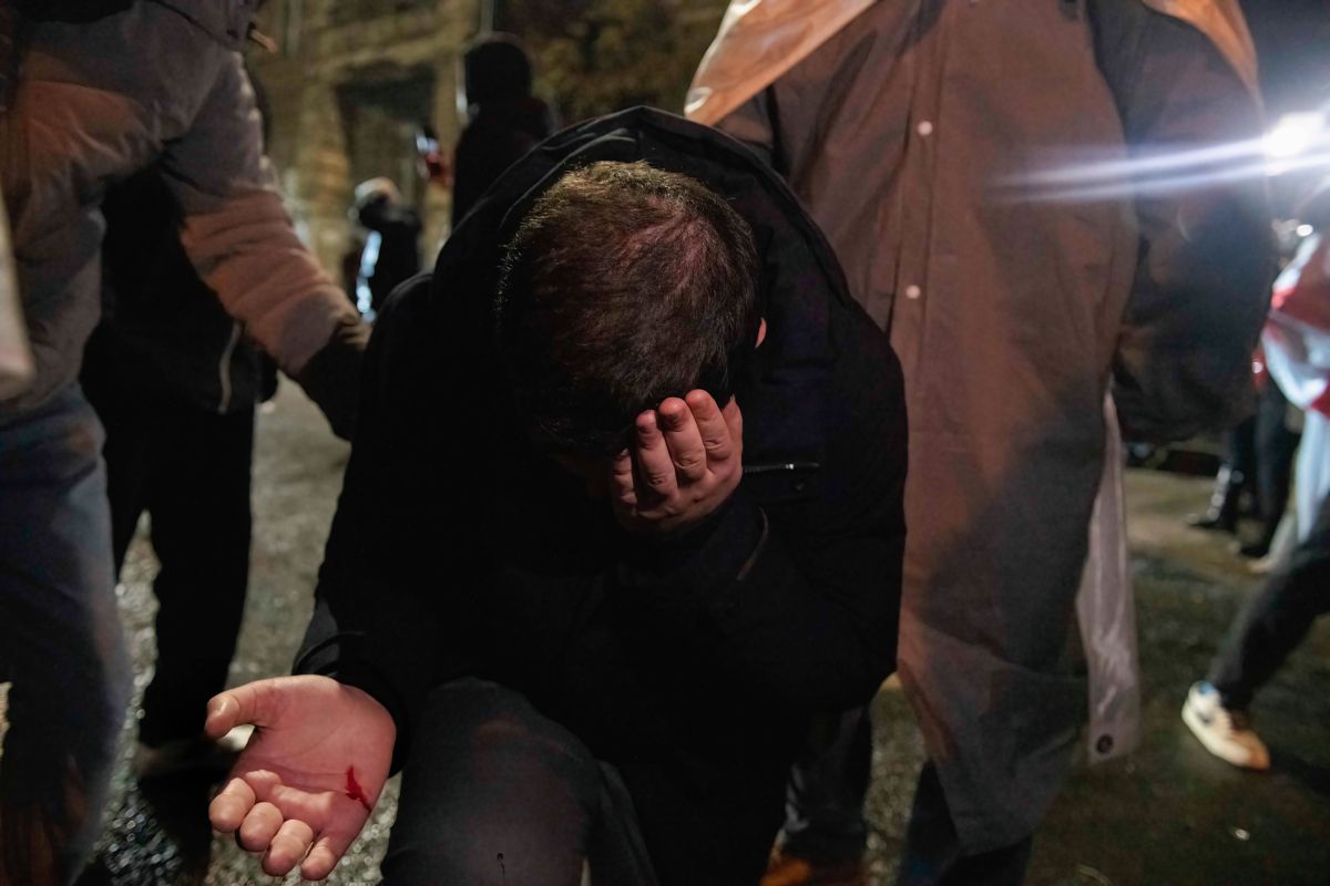 Incidentele violente în timpul protestelor antiguvernamentale din Georgia