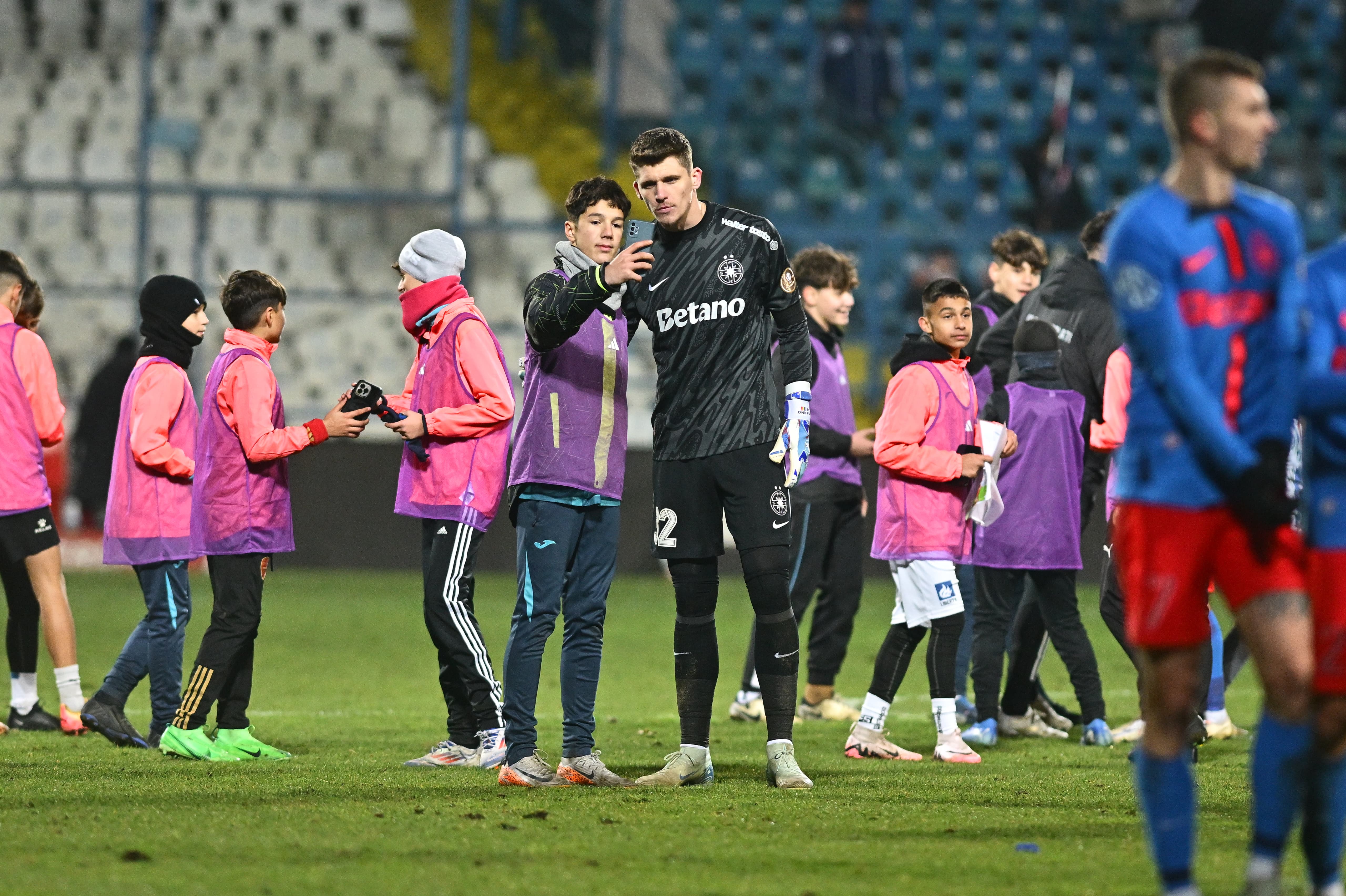 Oțelul - FCSB (FOTO: GOLAZO.ro / Raed Krishan)