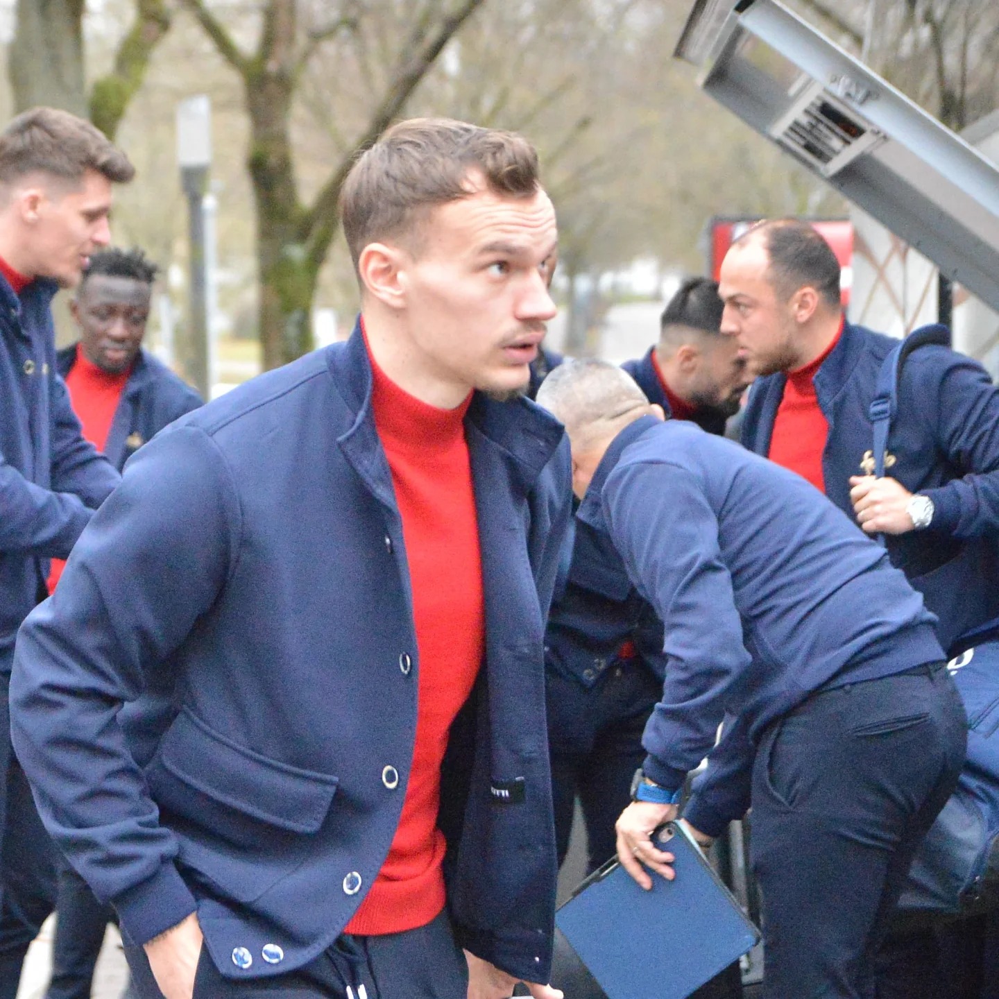 Fotbaliştii de la FCSB au ajuns în Germania. Foto: FCSB, Facebook