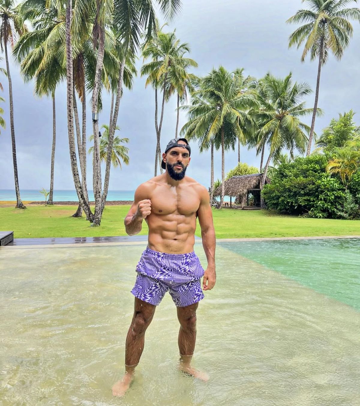Yassine Cheuko, bodyguardul lui Lionel Messi (foto: Instagram)