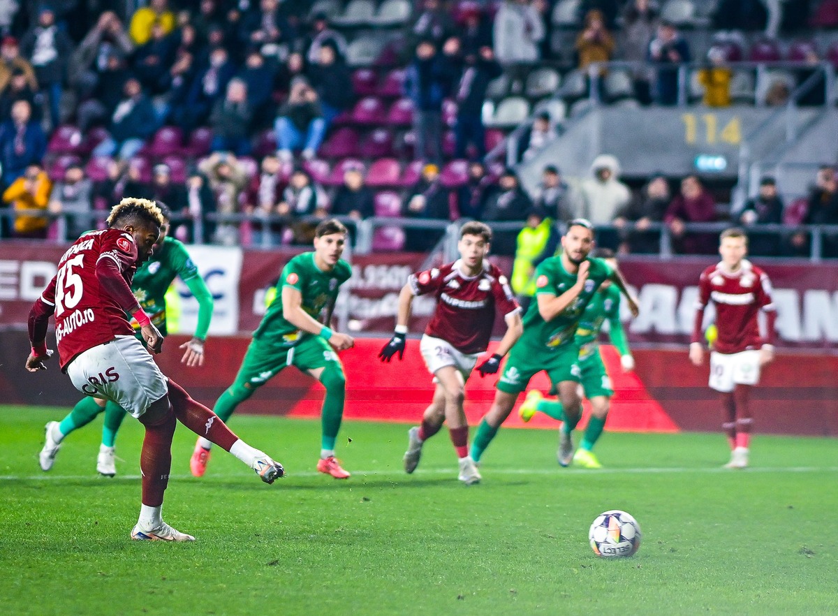 Rapid - Gloria Buzău, meci/ Foto: Raed Krishan - GOLAZO.ro.jpeg