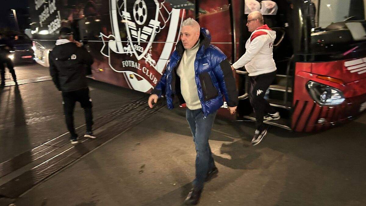Jucătorii celor de la Rapid au ajuns la stadion pentru derby-ul cu Dinamo/ Foto: GOLAZO.ro.jpeg