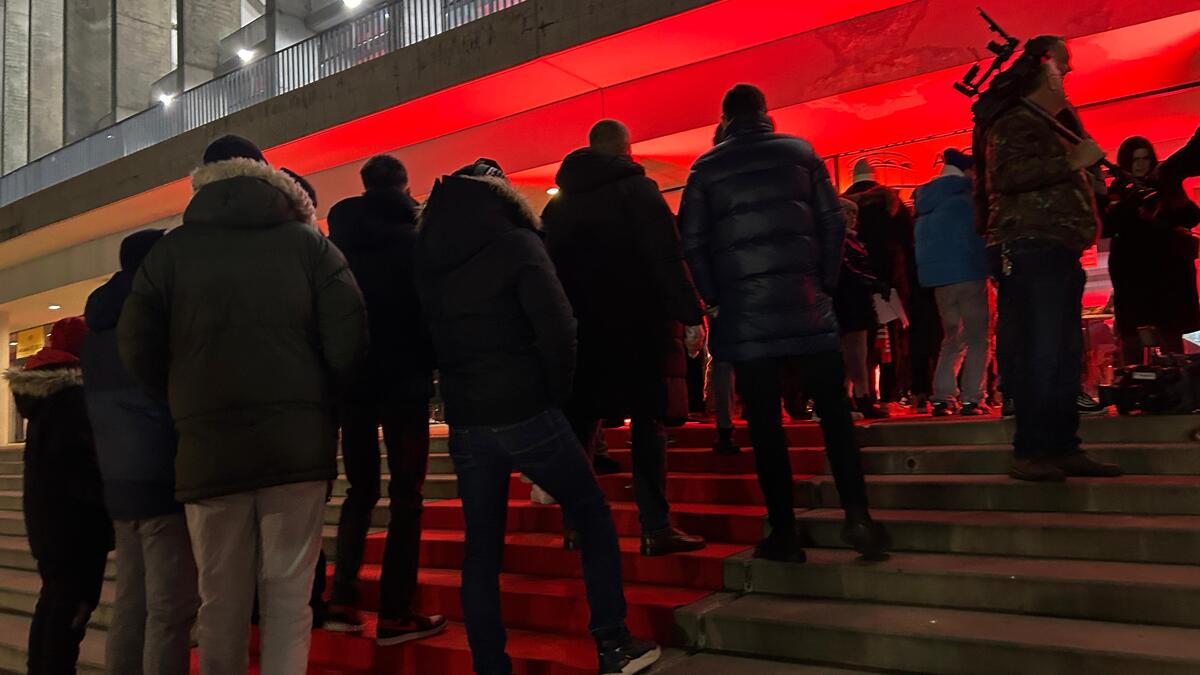 Dinamo - Rapid, Intrarea la VIP se face foarte greu/ FOTO:GOLAZO.ro.jpeg