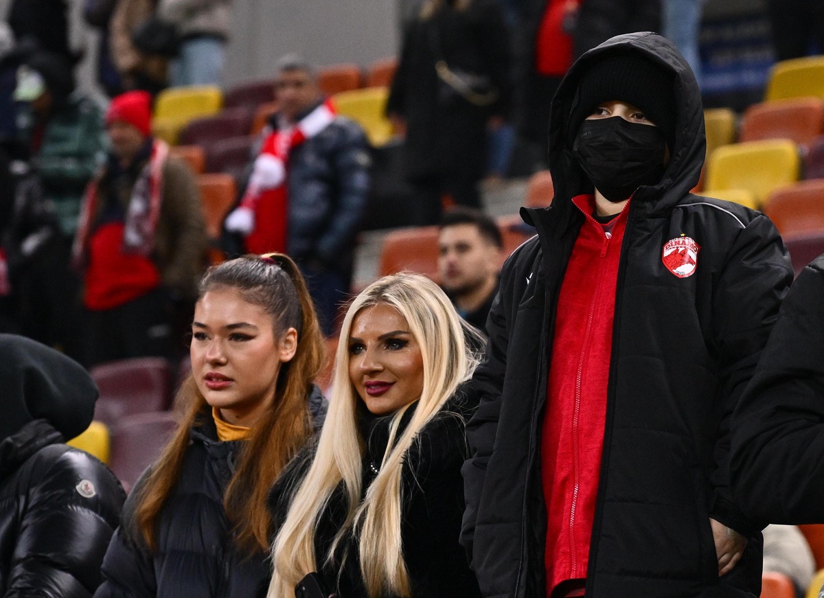 Dinamo - Rapid, înainte de meci/ Foto: Raed Krishan - GOLAZO.ro.jpeg