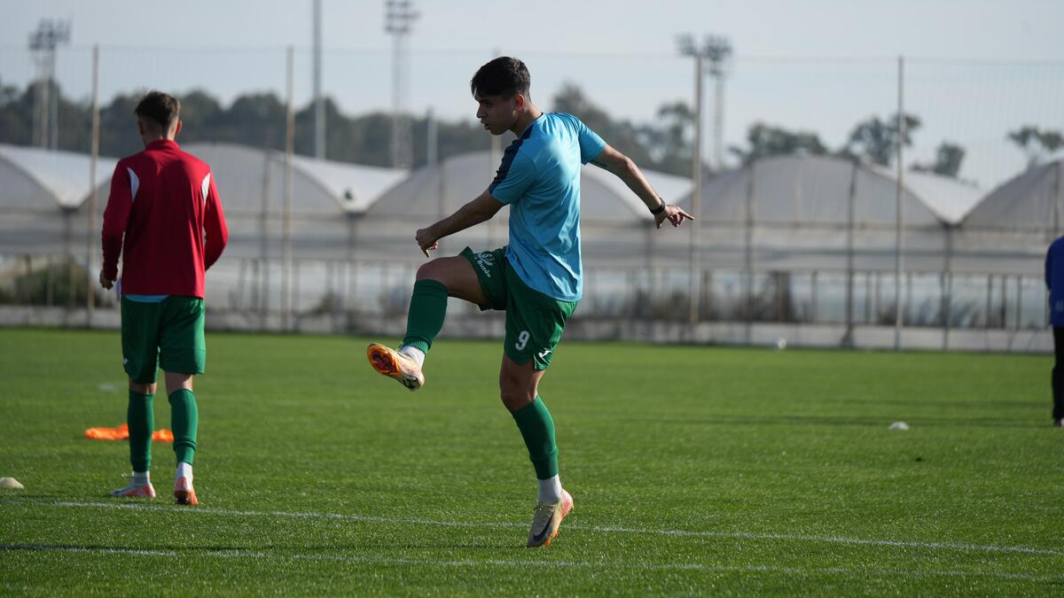 Gloria Buzău - Turan/ Foto: Iosif Popescu - GOLAZO.ro.jpeg