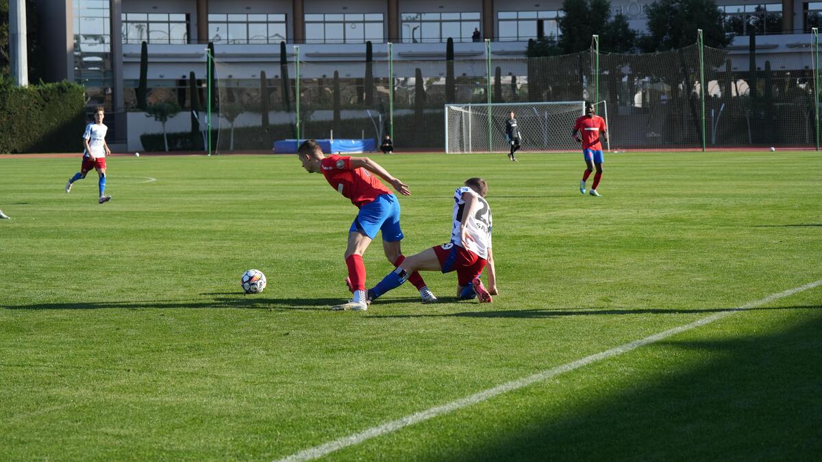 FCSB - Hamburg, meci/ Foto: Iosif Popescu - GOLAZO.ro.jpeg