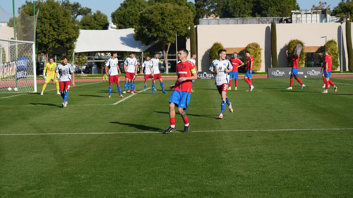 FCSB - Hamburg, meci/ Foto: Iosif Popescu - GOLAZO.ro.jpeg