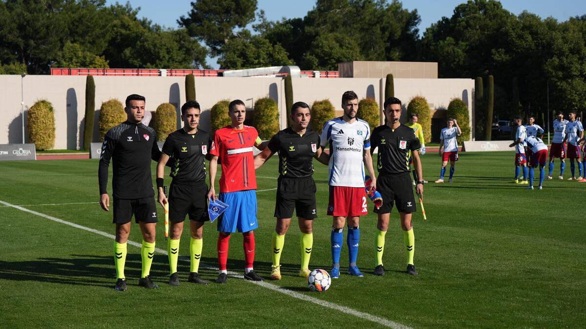 FCSB - Hamburg, meci/ Foto: Iosif Popescu - GOLAZO.ro.jpeg