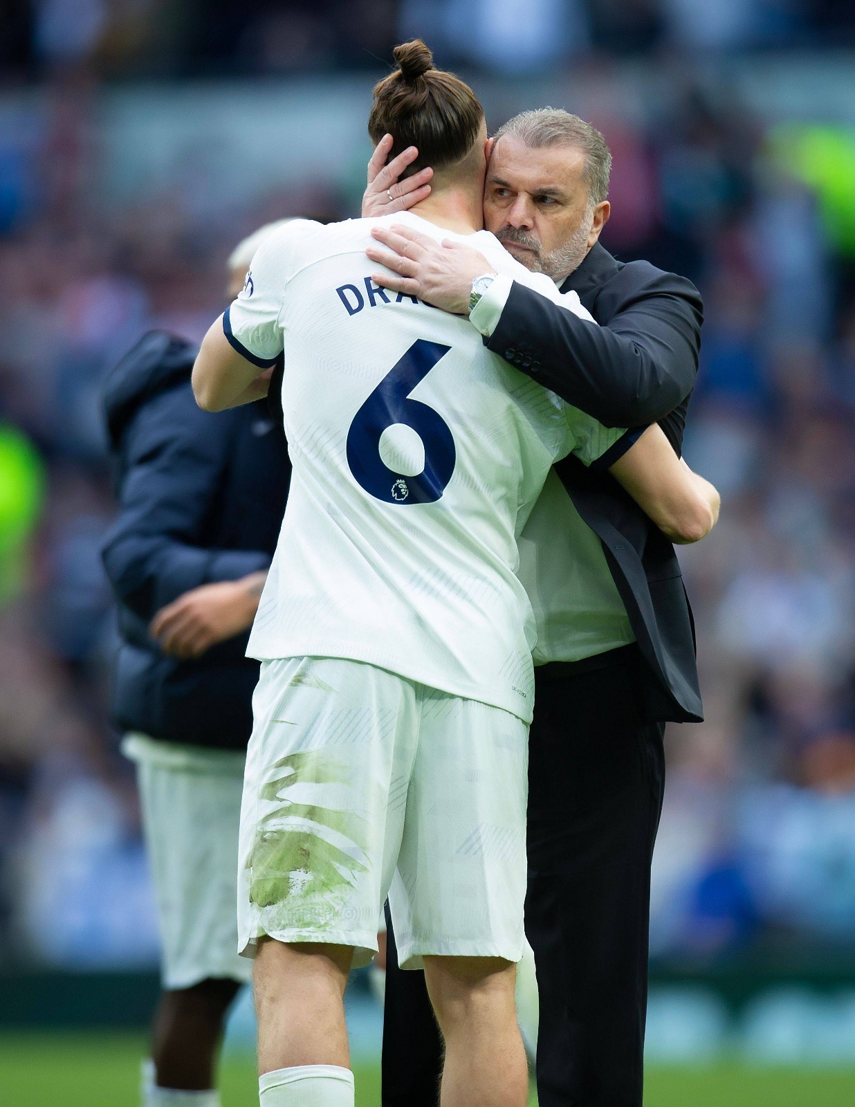 Ange Postecoglou și Radu Drăgușin Foto: Imago