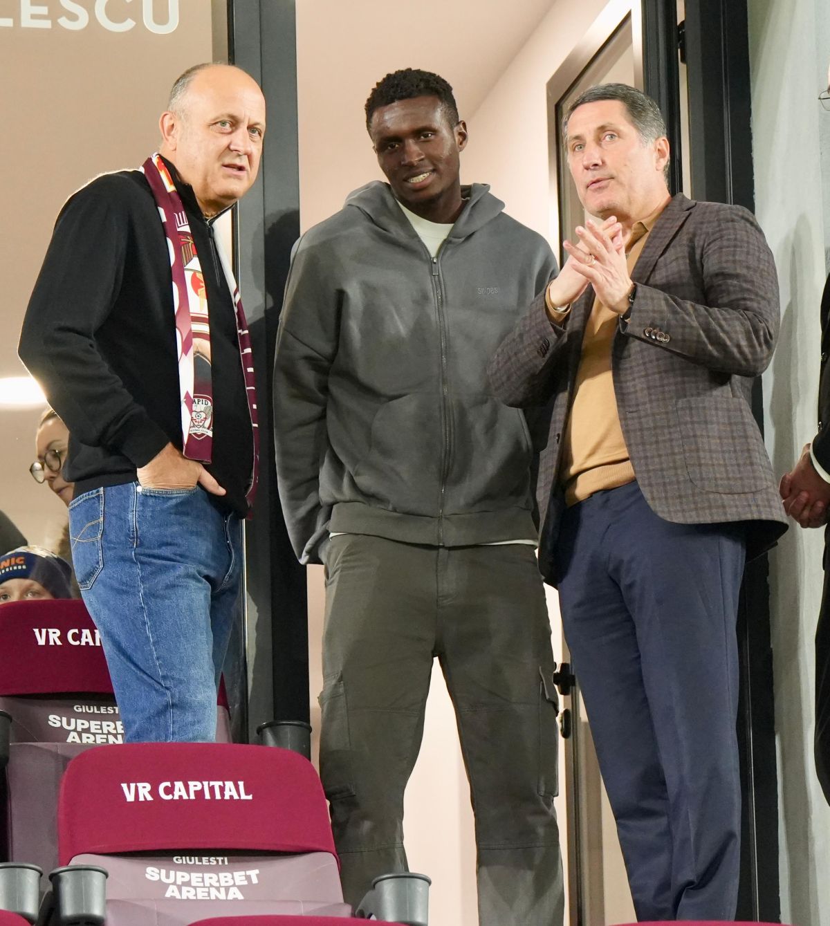 Dan Șucu, David Ankeye și impresarul Leonid Istrati, la Rapid - Poli Iași (foto: Iosif Popescu/GOLAZO.ro)
