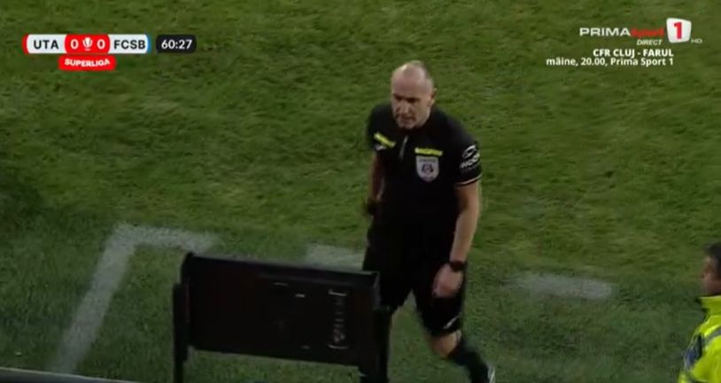 Faza penalty-ului în UTA Arad - FCSB (Captură foto: Prima Sport)