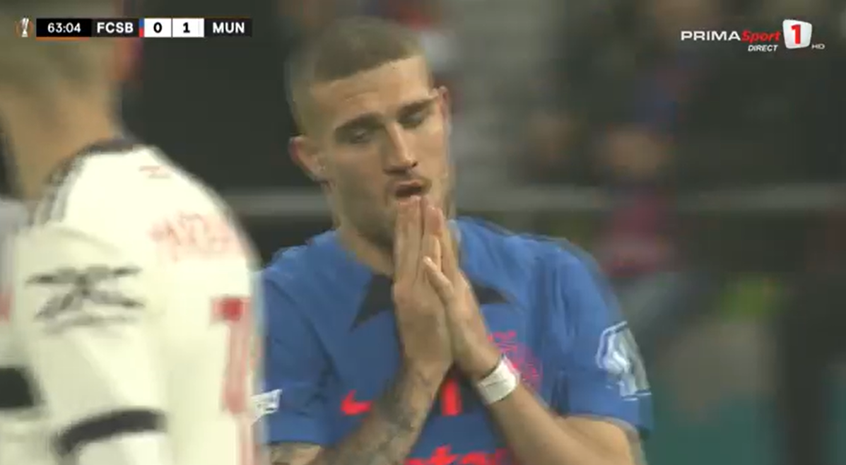 Ratare Bîrligea. FCSB - Manchester United/ Foto: Captură Prima Sport