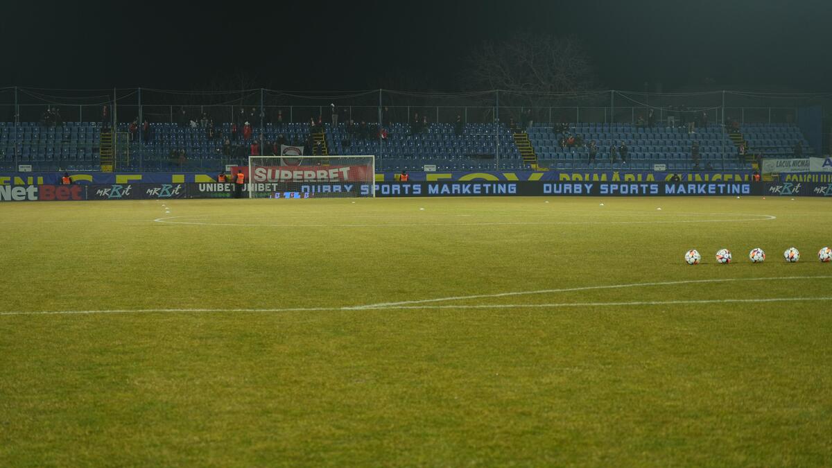 Arena 1 (Clinceni), înainte de Unirea Slobozia - Dinamo. Foto: GOLAZO.ro