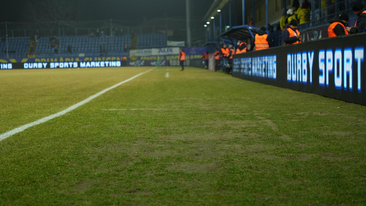 Arena 1 (Clinceni), înainte de Unirea Slobozia - Dinamo. Foto: GOLAZO.ro