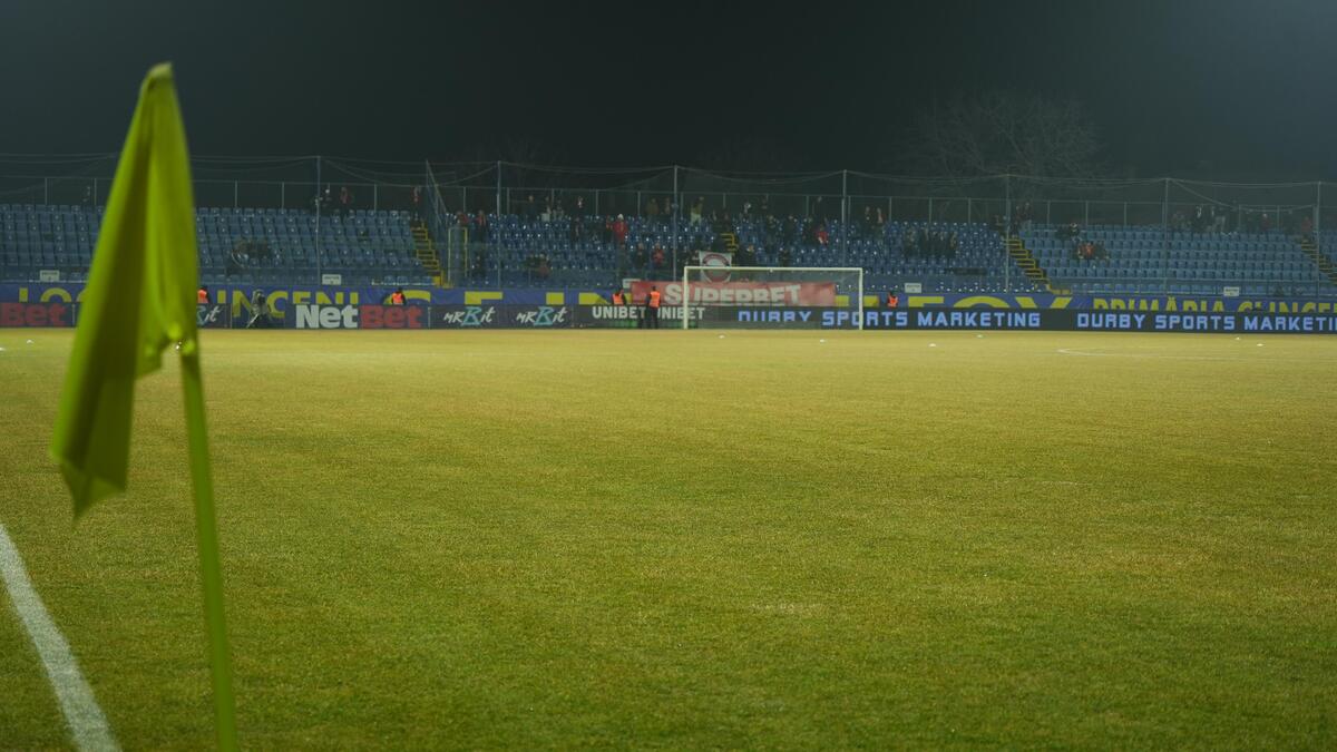 Arena 1 (Clinceni), înainte de Unirea Slobozia - Dinamo. Foto: GOLAZO.ro