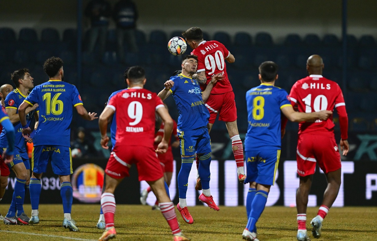 Unirea Slobozia - Dinamo/ Foto: GOLAZO.ro