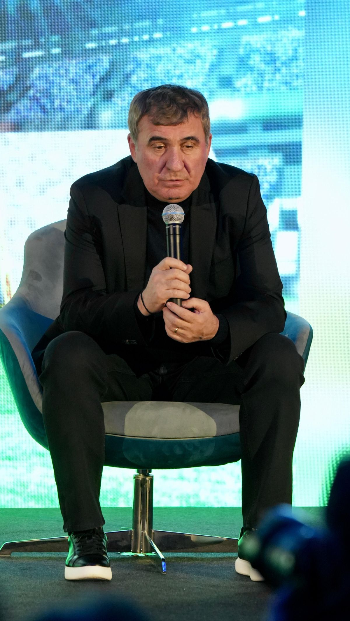 Gică Hagi și-a lansat cartea „Drumul meu” (foto: Iosif Popescu/GOLAZO.ro)