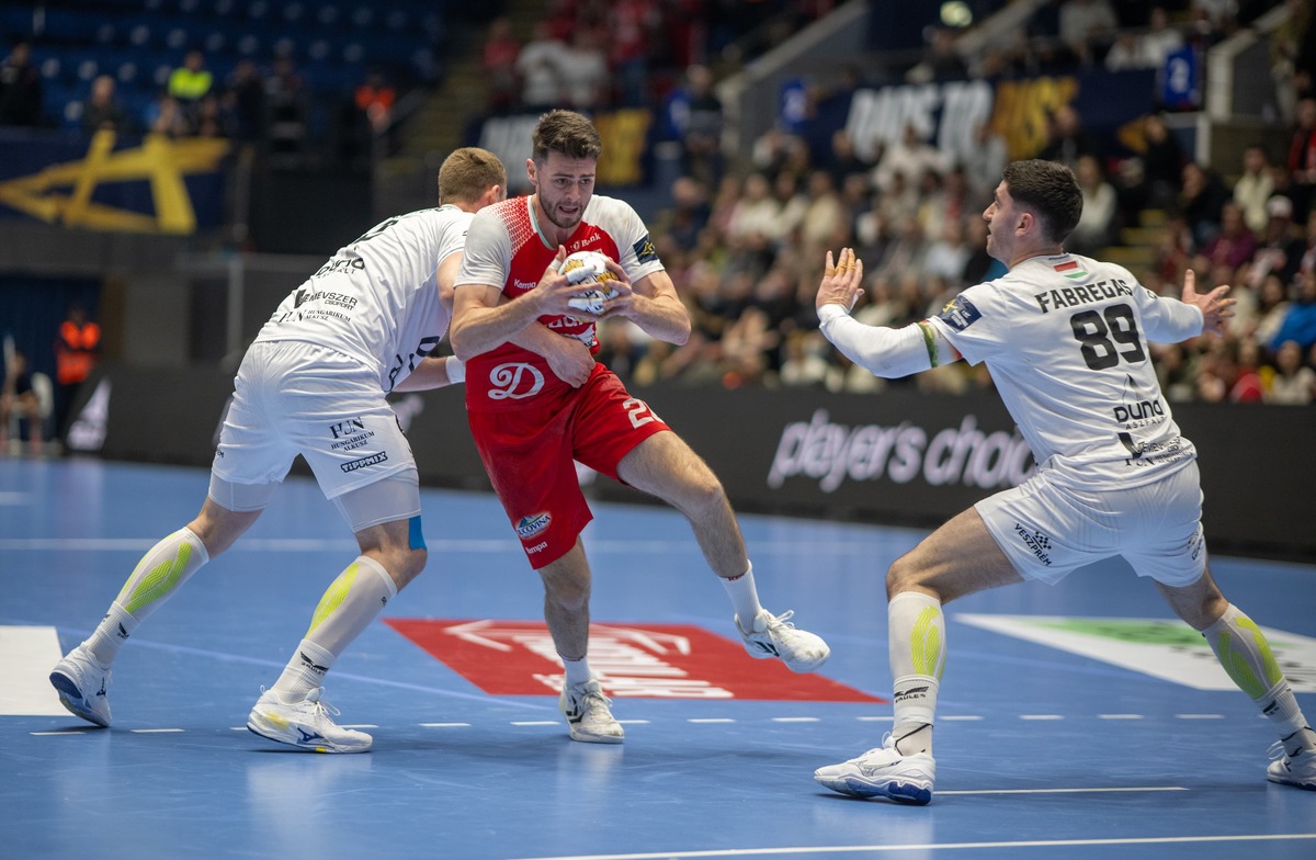 Dinamo - Veszprem, meci/ FOTO: Raed Krishan - GOLAZO.ro.jpeg