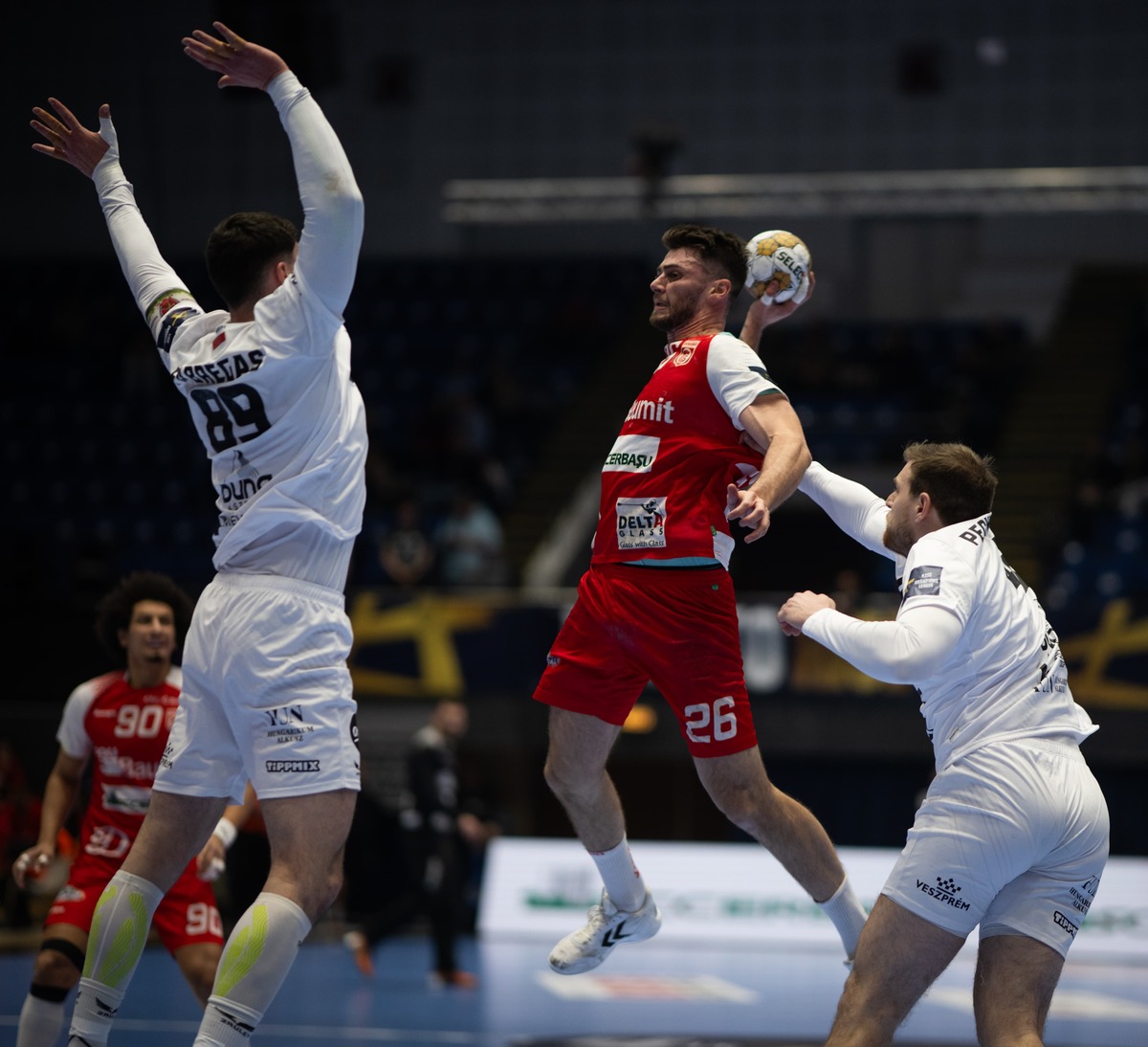 Dinamo - Veszprem, meci/ FOTO: Raed Krishan - GOLAZO.ro.jpeg