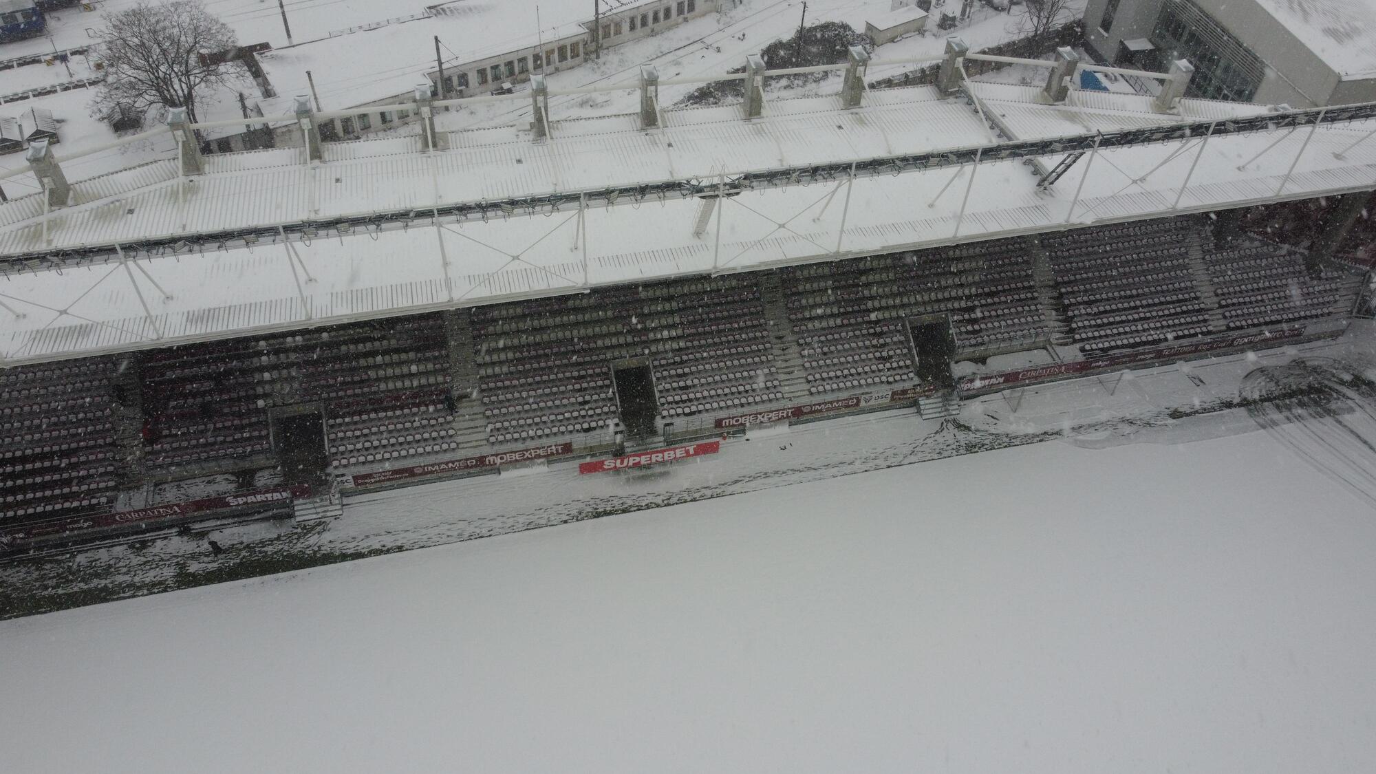 Stadionul Giulești înainte de meci, foto: GOLAZO