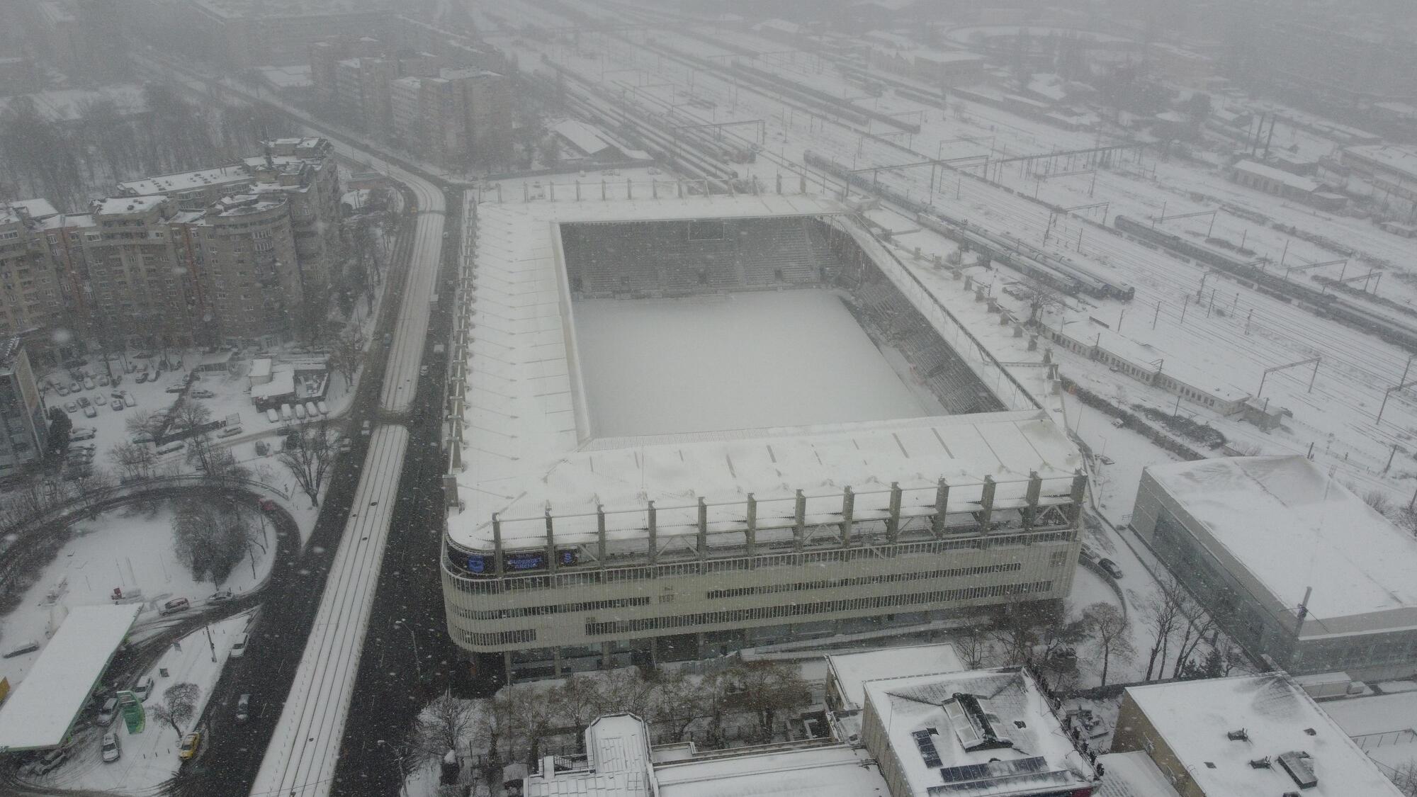Stadionul Giulești înainte de meci, foto: GOLAZO
