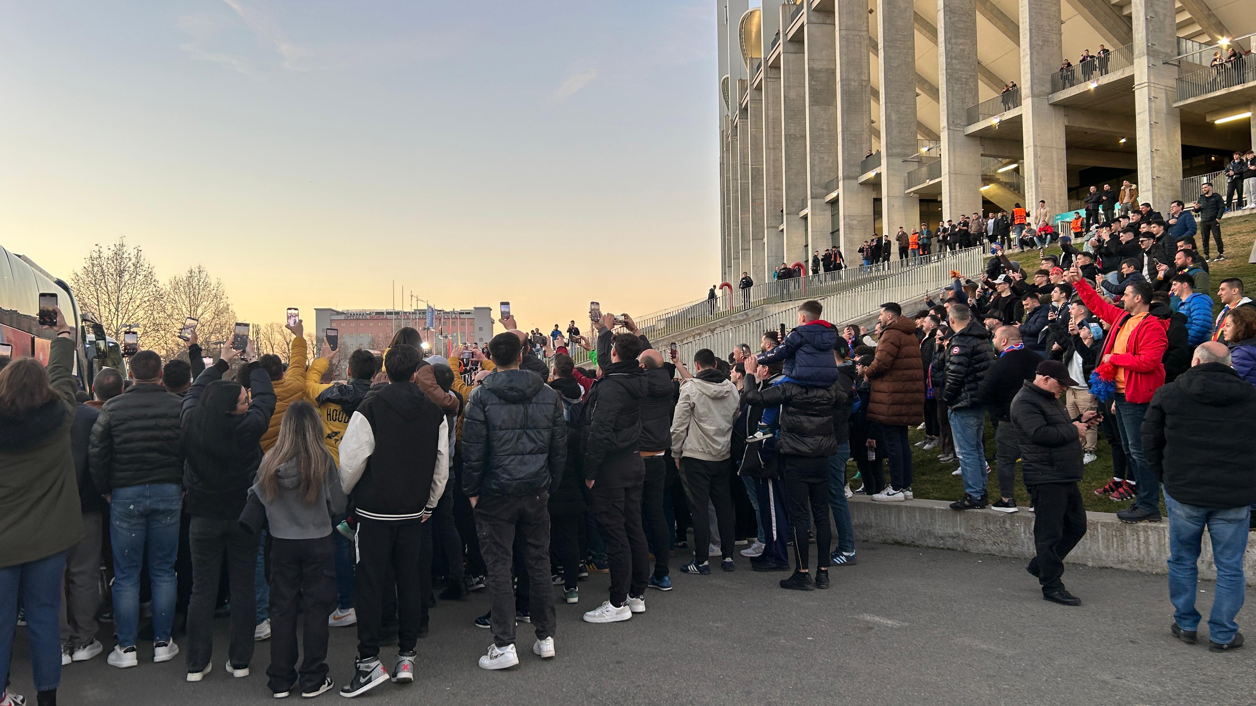 FCSB - Lyon. Înainte de meci