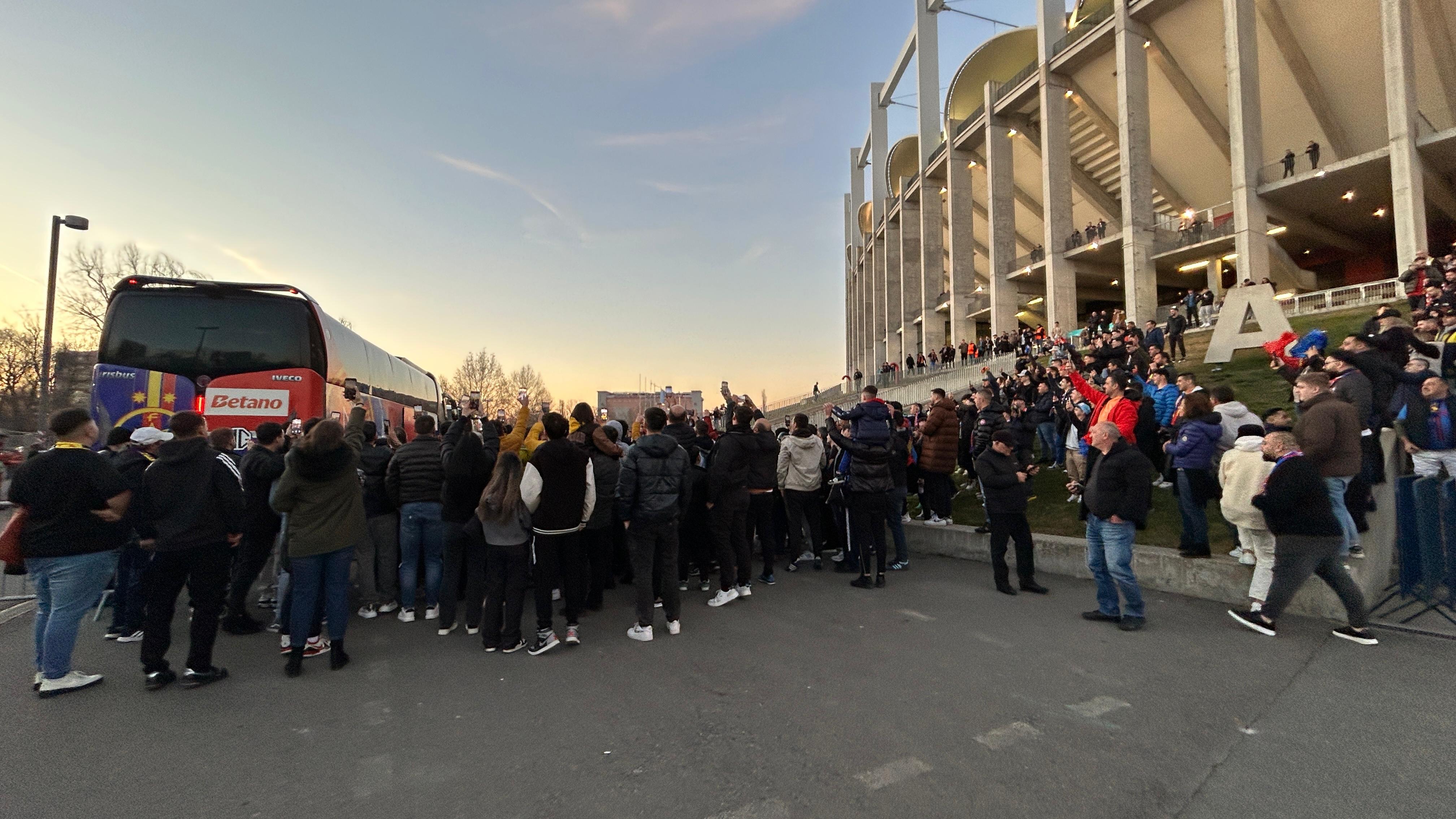 FCSB - Lyon. Înainte de meci