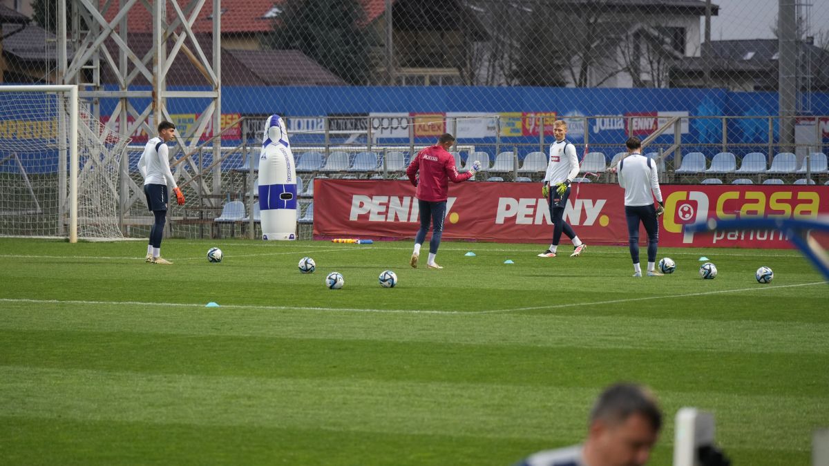 Antrenament România U21 FOTO Iosif Popescu