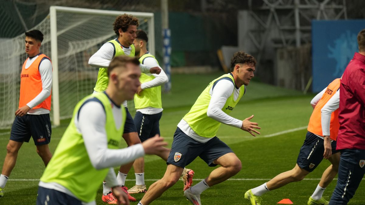 Antrenament România U21 FOTO Iosif Popescu