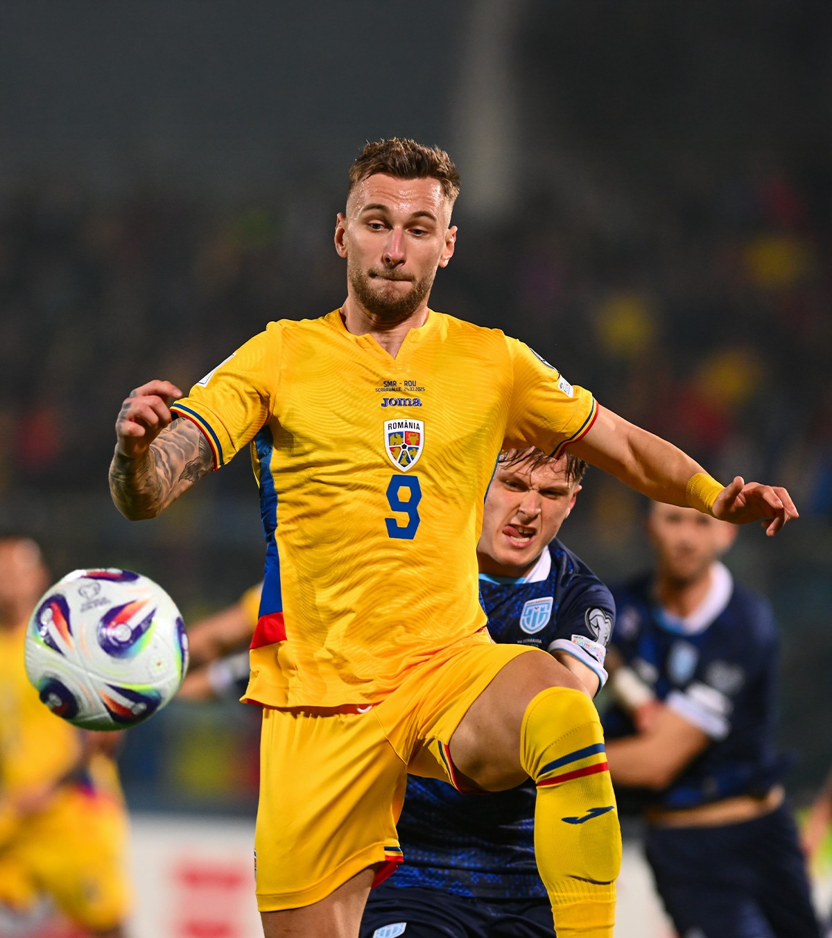 Denis Drăguș are 5 goluri în 22 de selecții la națională Foto: Raed Krishan