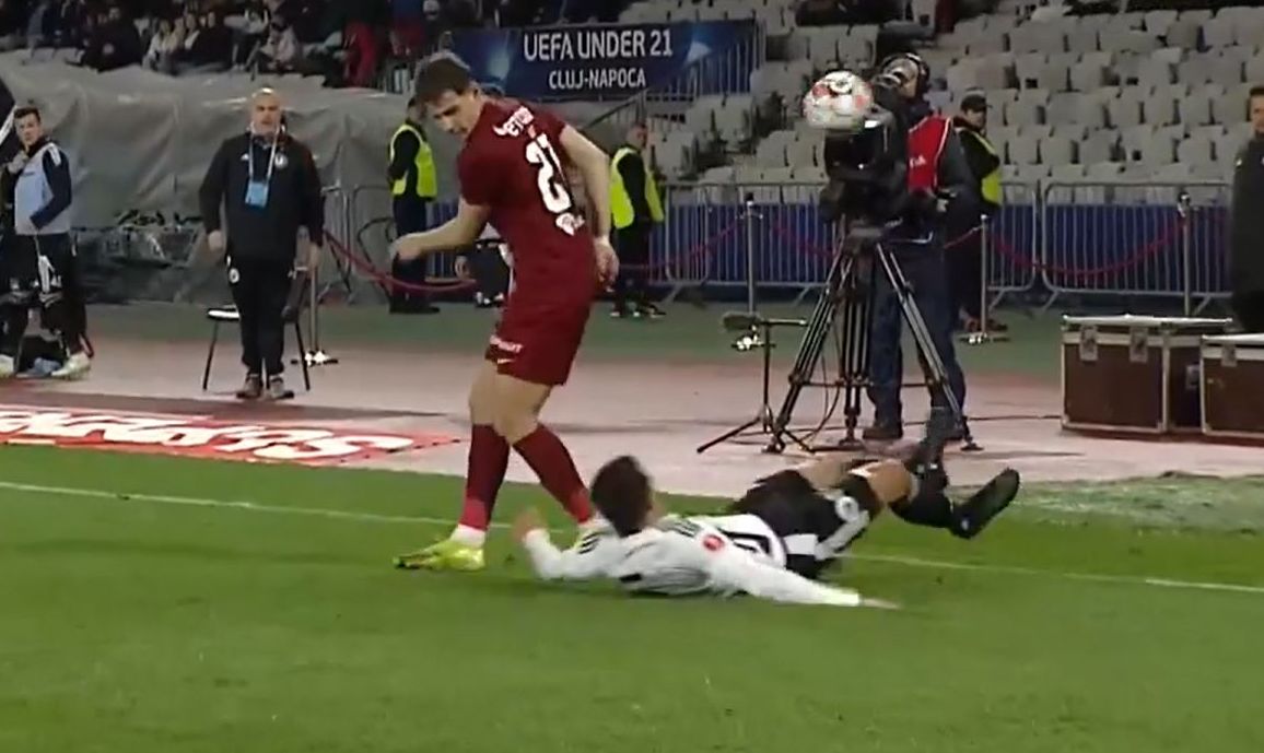 U Cluj - CFR, conflict Ilie - Masoero. Capturi Digi Sport (3).jpg