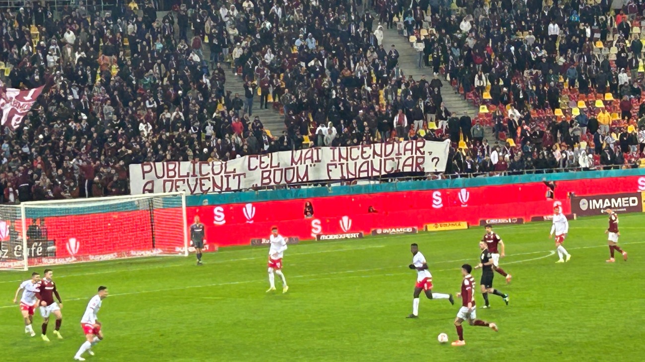 Rapid - Dinamo. Galeria giuleștenilor. Foto: Raed Krishan
