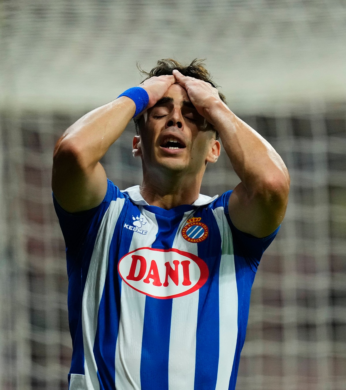 Scandal uriaș în Spania  Un fotbalist de la Espanyol, acuzat de  agresiune sexuală  » Jucătorul ar fi atacat o colegă din club