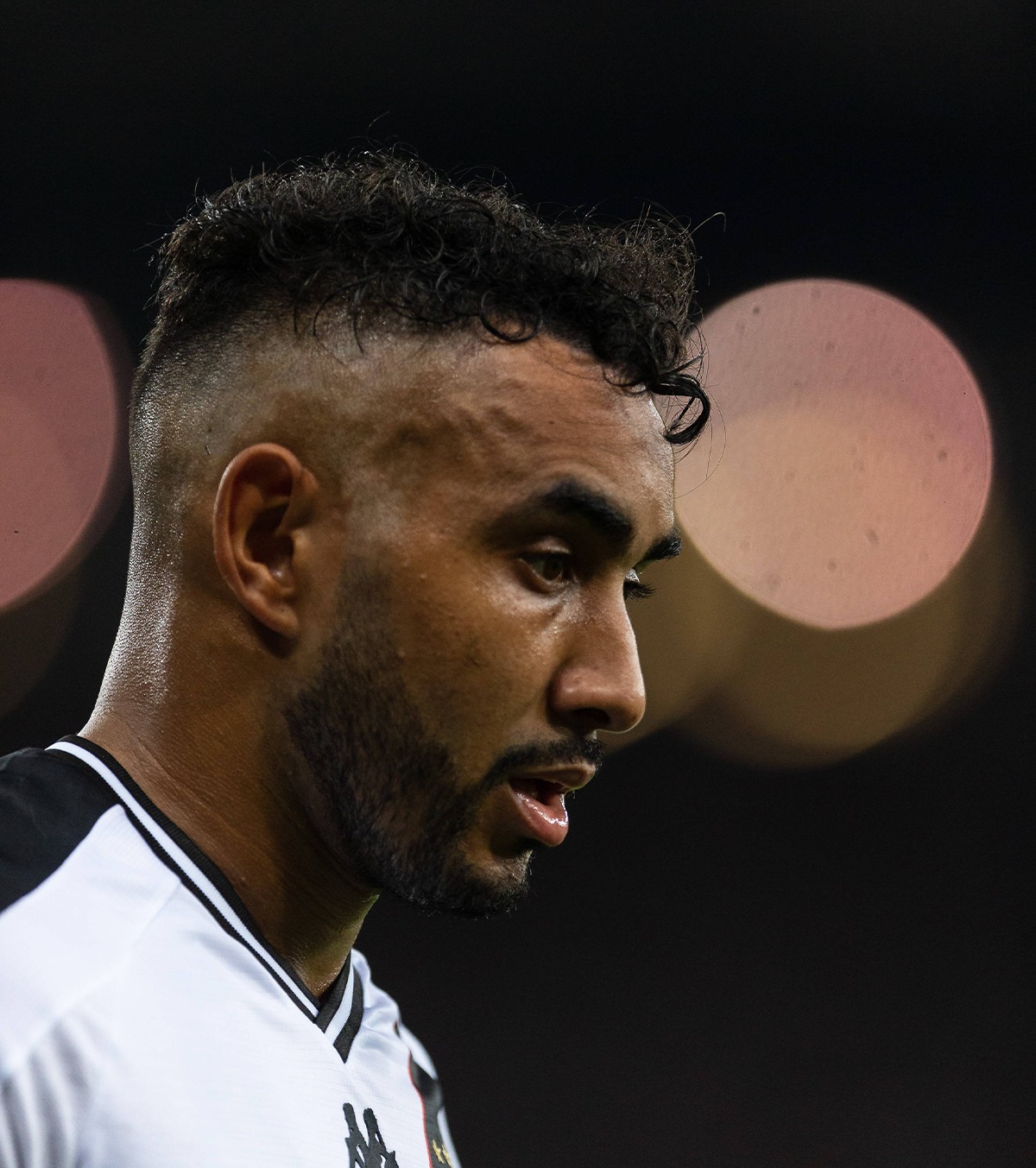 Payet, acuzații șocante  Tortură și umilințe:  „Voia dovezi de iubire. M-am filmat când beam propria urină și când lingeam podeaua!”