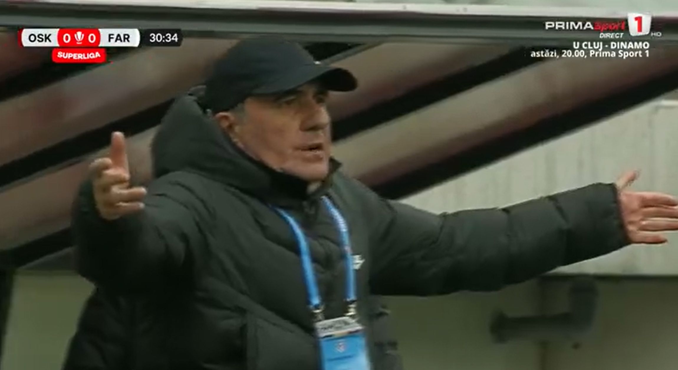 Penalty-ul acordat la duelul dintre Dican, Sîrbu și Oberlin. Foto - captură Prima Sport (2).jpg