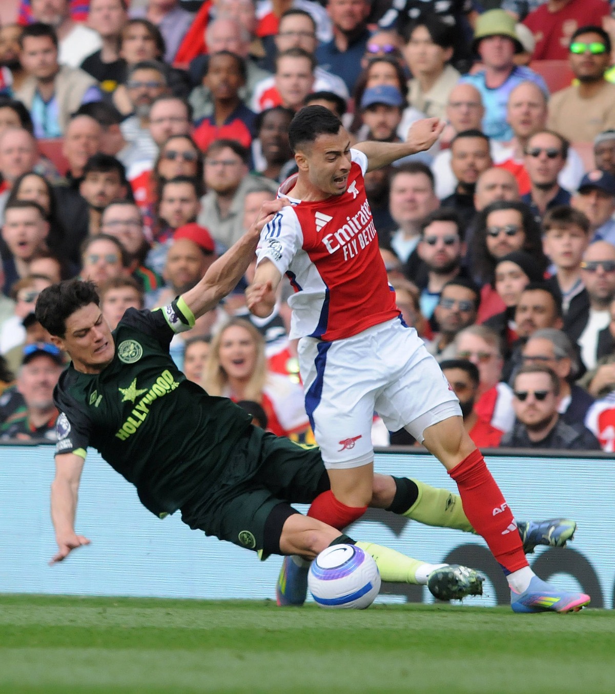 „Putea să-mi rupă piciorul!” Starul lui Arsenal, critici dure după  intrarea criminală  din meciul cu Brentford: „Trebuia eliminat”