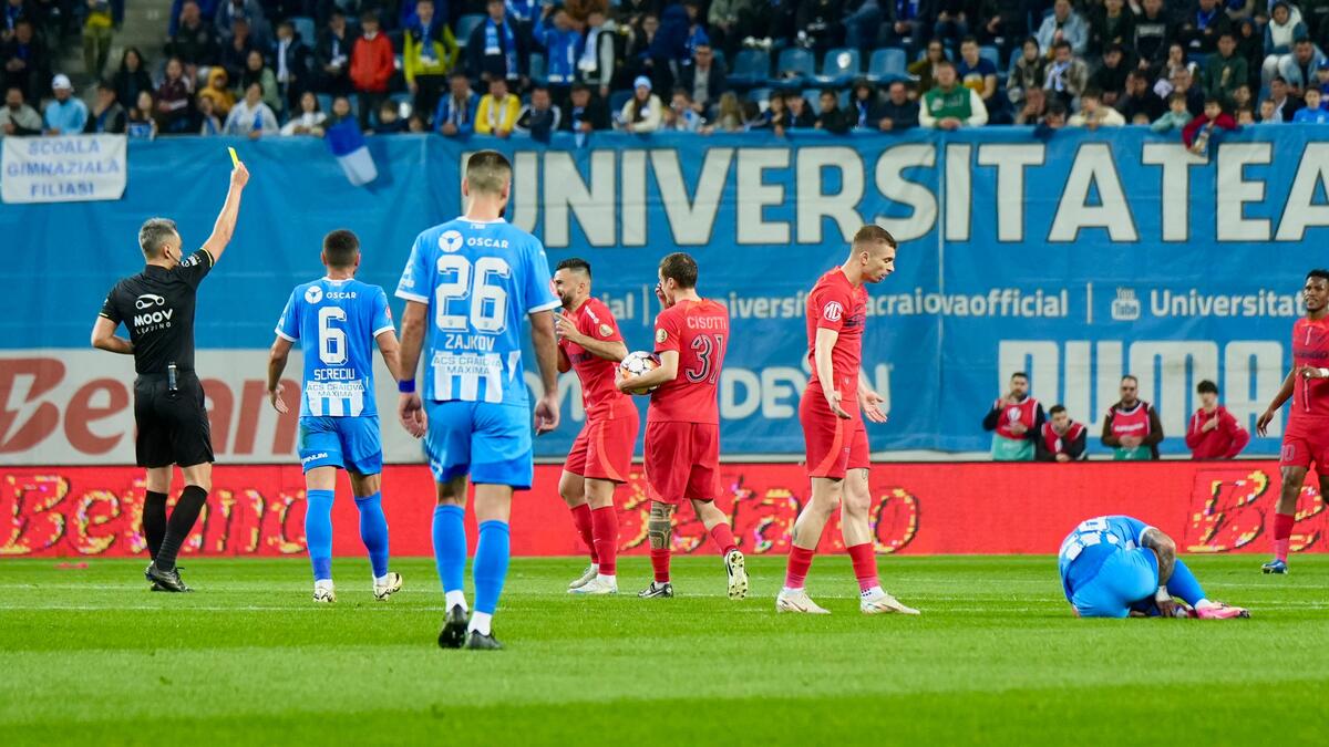 Universitatea Craiova - FCSB, meci/ Foto: Iosif Popescu - GOLAZO.ro.jpeg