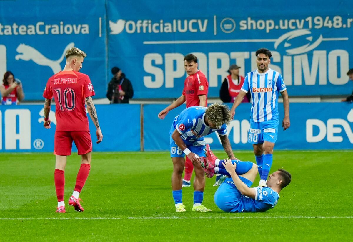 Universitatea Craiova - FCSB, meci/ Foto: Iosif Popescu - GOLAZO.ro.jpeg