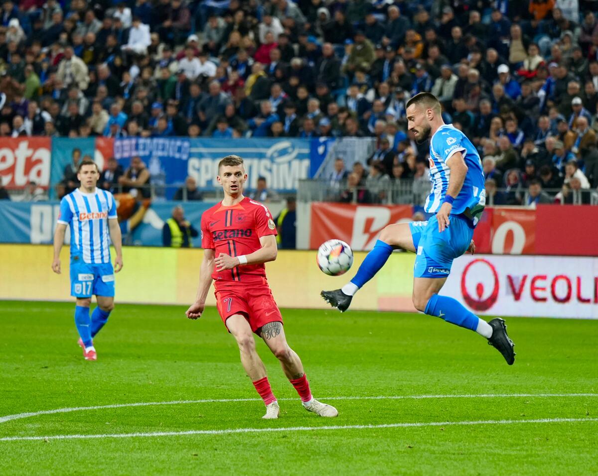 Universitatea Craiova - FCSB, meci/ Foto: Iosif Popescu - GOLAZO.ro.jpeg