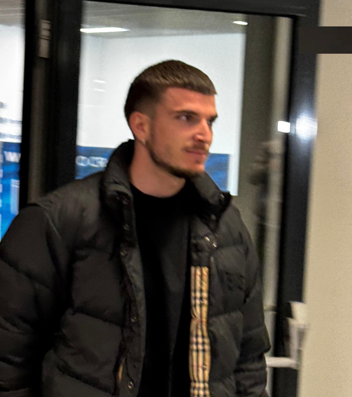 „Un meci foarte bun”   Valentin Mihăilă,  pe „Oblemenco” pentru a o susține pe Craiova în meciul cu FCSB + Când revine pe teren