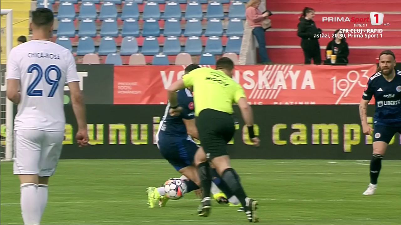 Botoșani - Oțelul, eliminare Aldair. Capturi Prima Sport (5).jpg