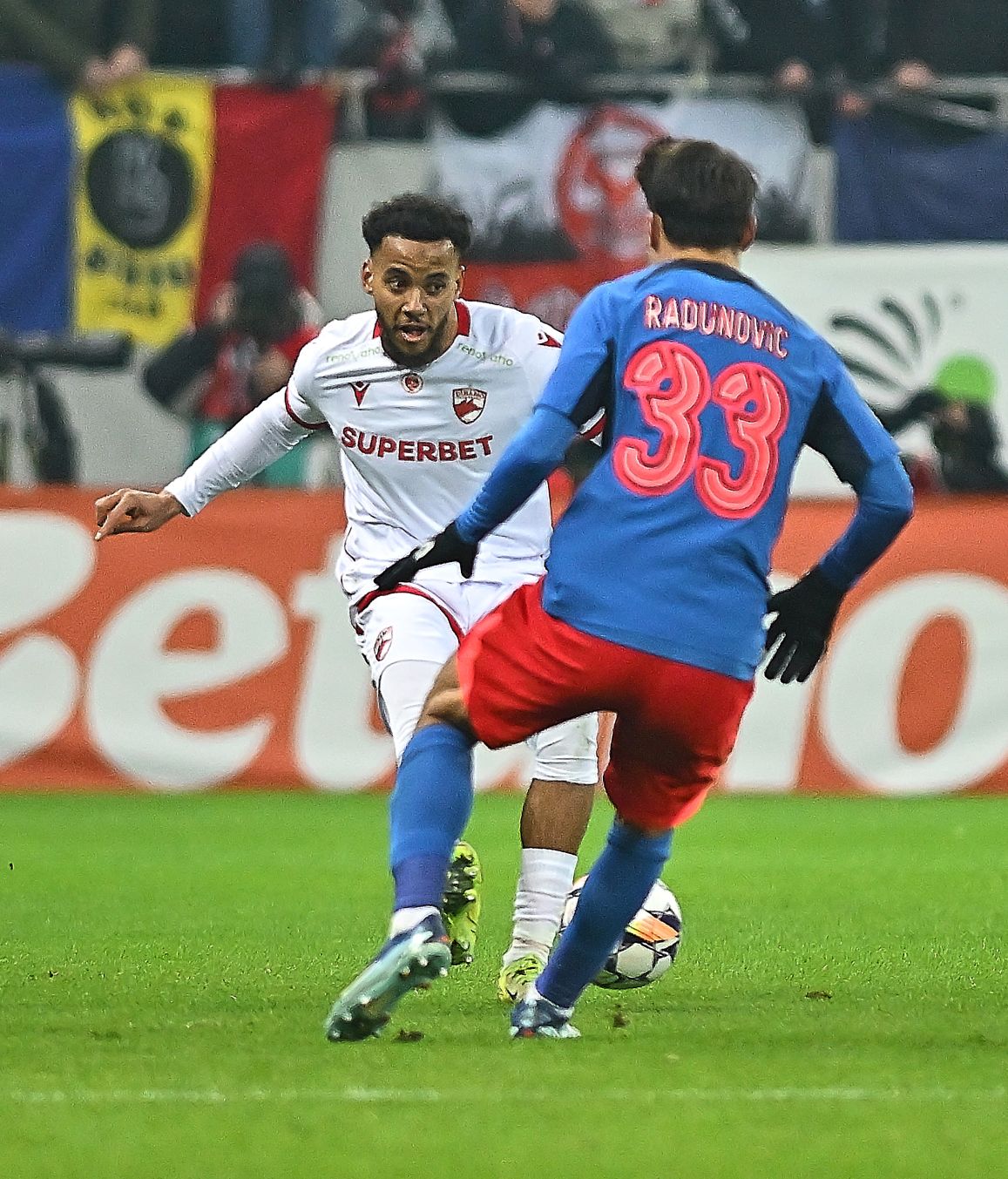 Pleacă de la Dinamo  Maxime Sivis  va părăsi  gruparea condusă de Zeljko Kopic în această vară