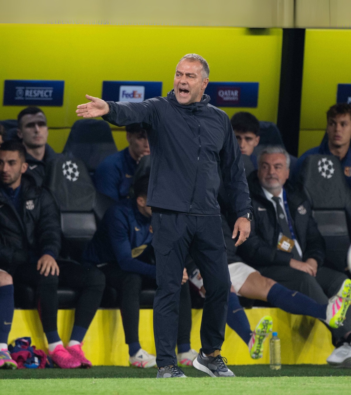 „Nu a fost cea mai bună zi” Hansi Flick, după ce Barcelona a fost la un pas de  eliminare  în Liga Campionilor: „Nu e ușor să joci cu Dortmund”