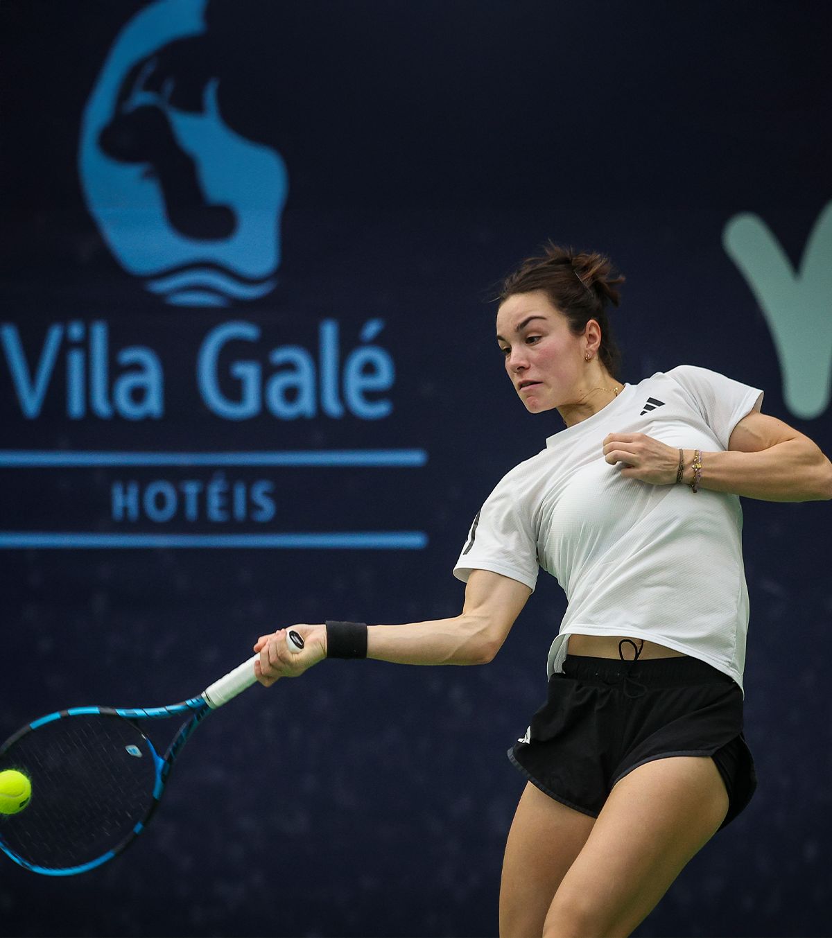 „Aparent am nevoie de o colaborare”😄  Răspunsul amuzant  al lui Lois Boisson, după ce Harriet Dart i-a spus că miroase urât