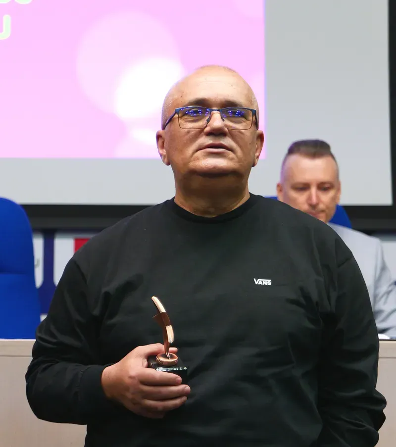 „Rapidiștii sunt nemulțumiți”    Emil Grădinescu,  despre Șumudică: „E depășit de importanța postului”