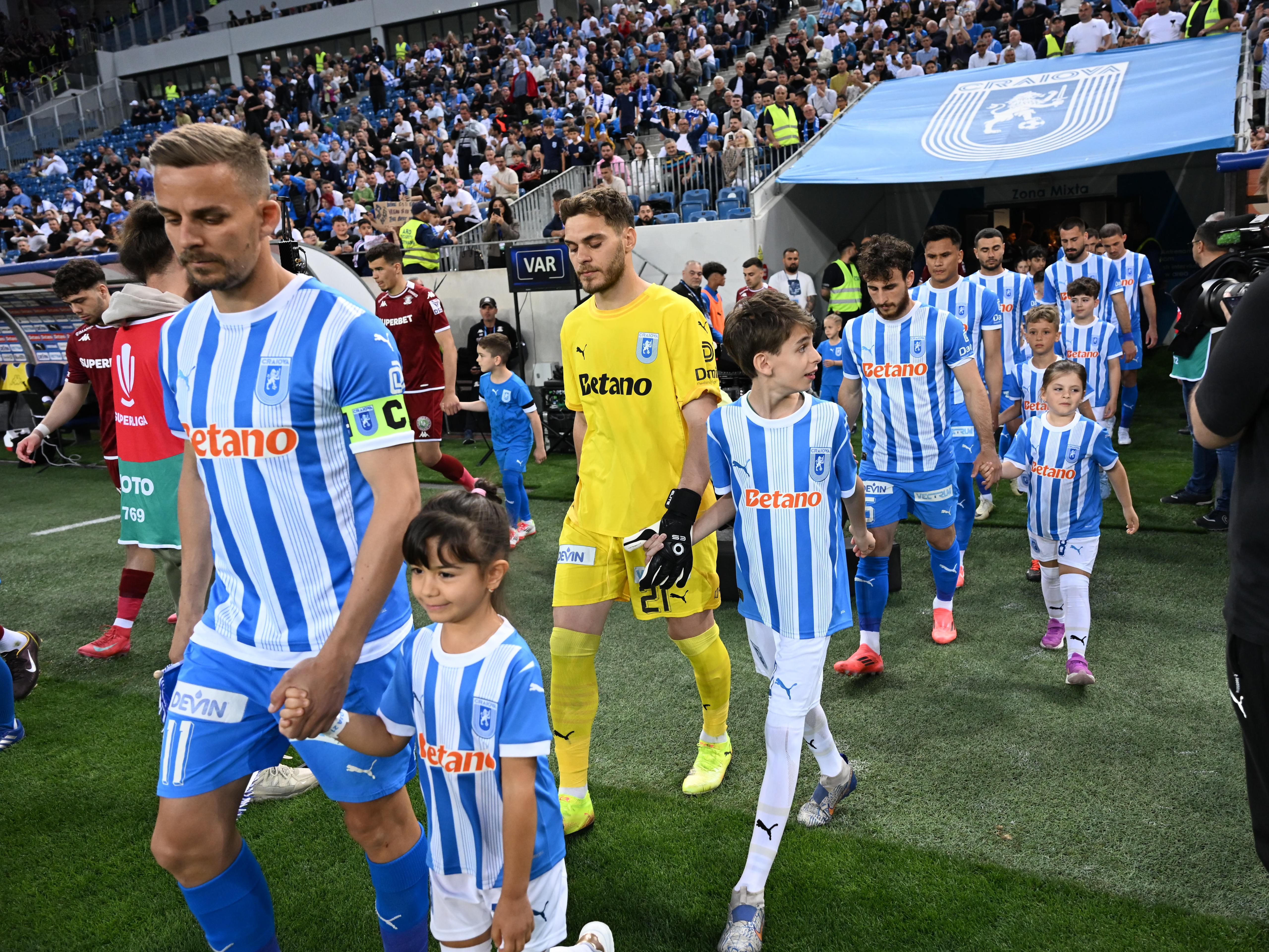 Universitatea Craiova - Rapid