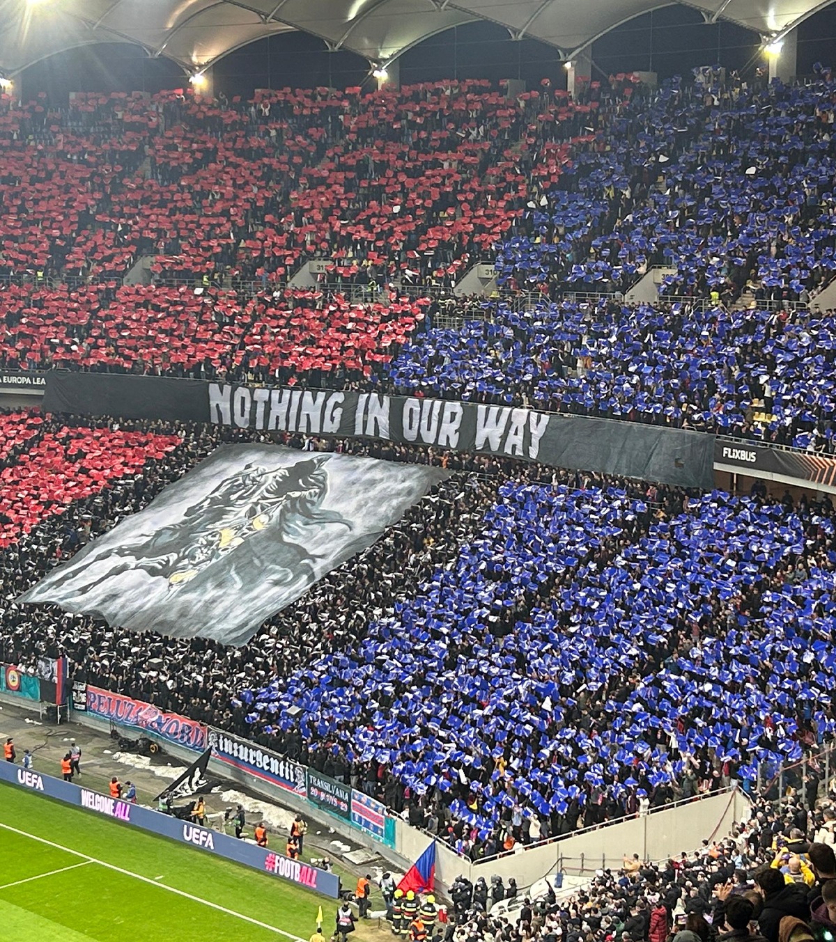 Detalii de culise de la FCSB    Încasări uriașe la   petrecerea campioanei  + „MM mi-a zis că-i e rușine să-i trimită la culcare”