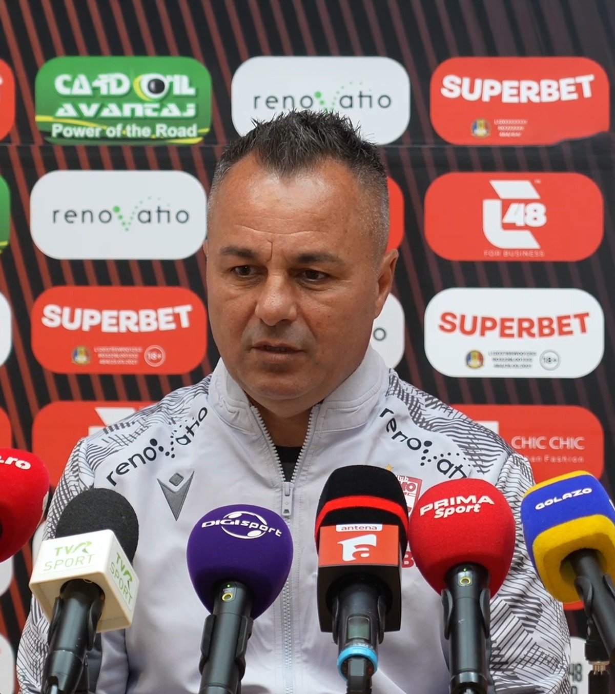 „Dinamo n-are cum să fie cenușăreasă” Florentin Petre, despre meciul cu U Cluj, alegeri și jucătorii doriți de FCSB: „Nu ar fi o trădare”