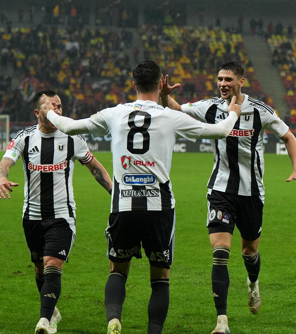 U Cluj, în Europa. Rapid, out!  Victoria cu Dinamo îi duce pe ardeleni la un pas de   cupele europene  » Cum se pot califica direct