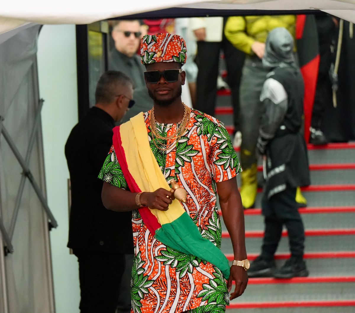 Costumatiile jucatorilor de la FCSB (13).jpg
